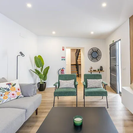 Vila Sun House - B * Calheta (Madeira)