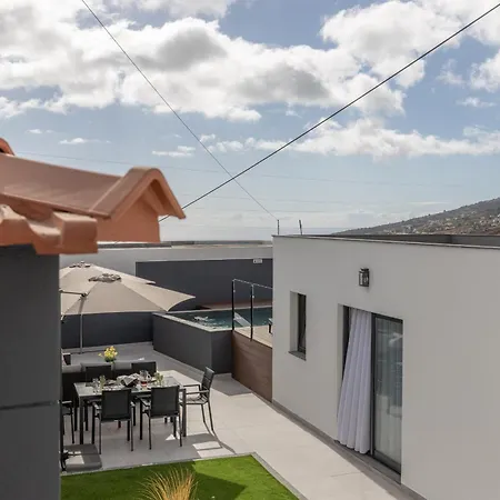 Vila Sun House - B Calheta (Madeira)