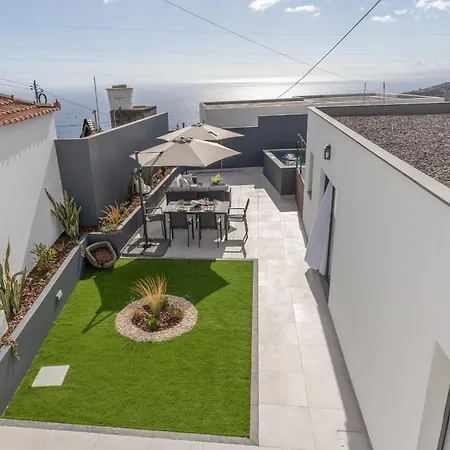 Vila Sun House - B Holiday home